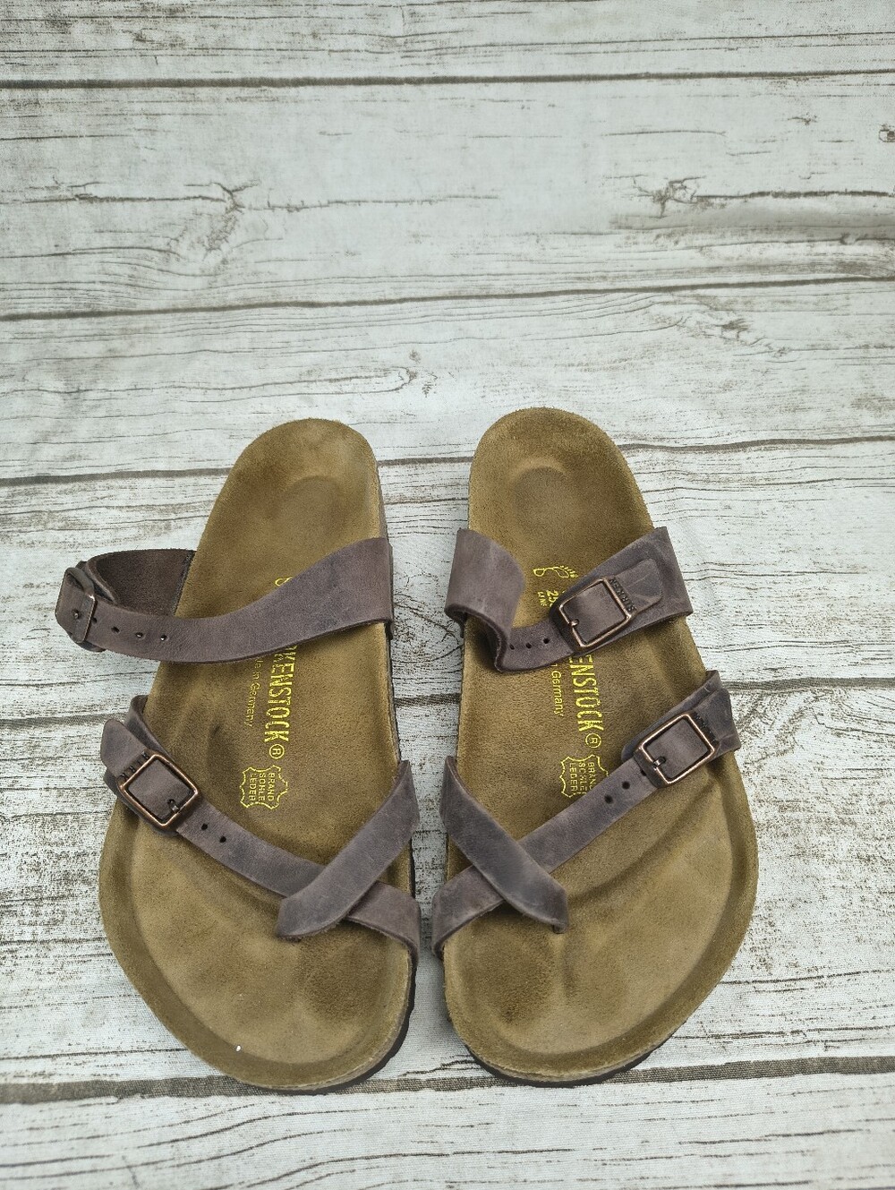 Birkenstock Gizeh Brown Sandals Women Size 8
